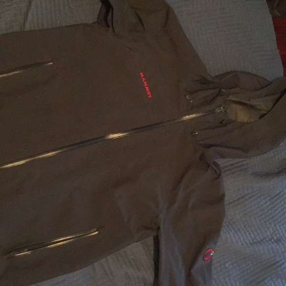 Mamut RAINJACKET - Picture 1 of 7